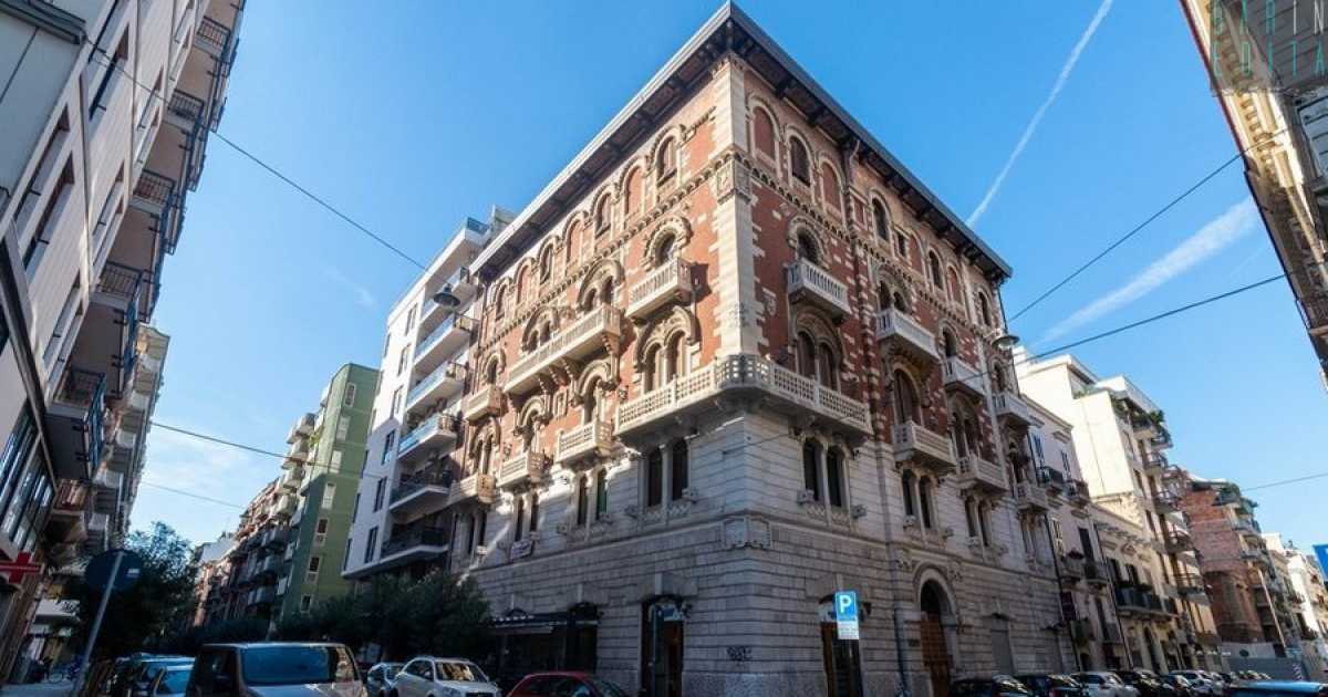 Bari, sontuoso ed "esoterico": alla scoperta dei segreti di Palazzo Ingami-Scalvini